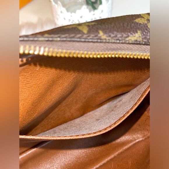 🌸COMPIEGNE 28 CLUCTH BAG PURSE MONOGRAM - Picture 15 of 16